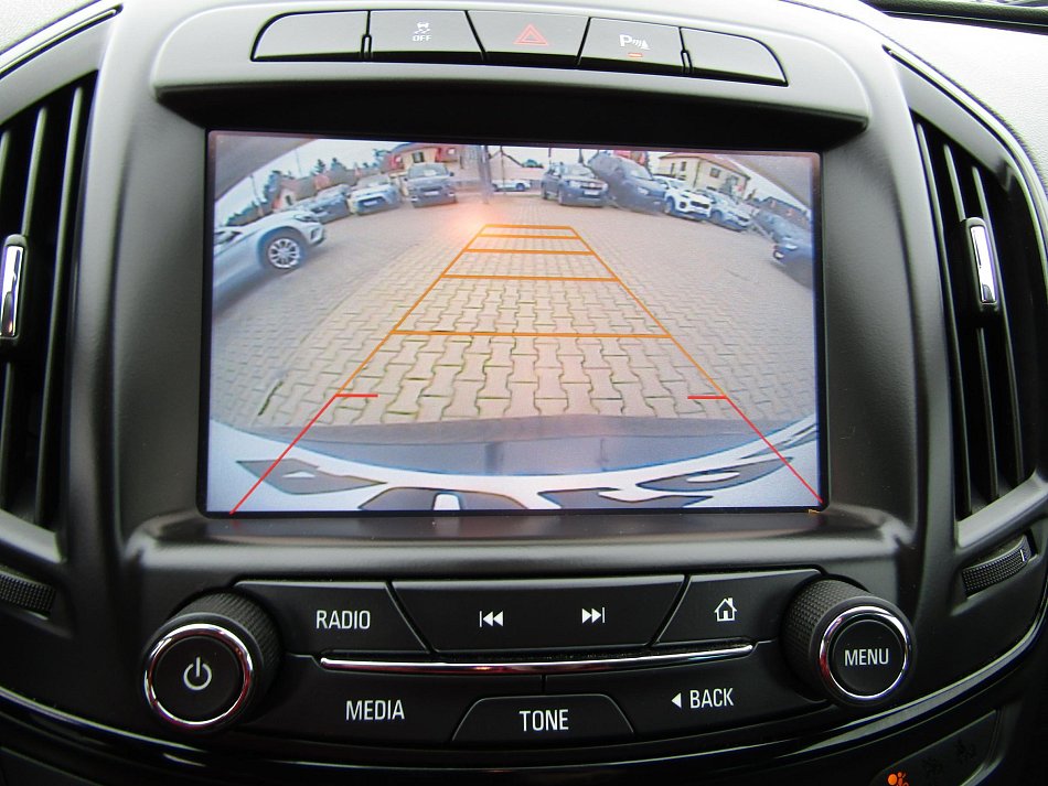 Opel Insignia 1.6CDTi 