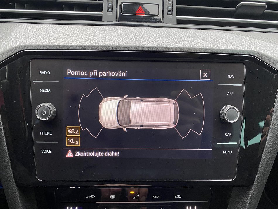 Volkswagen Passat 2.0 TDi Business