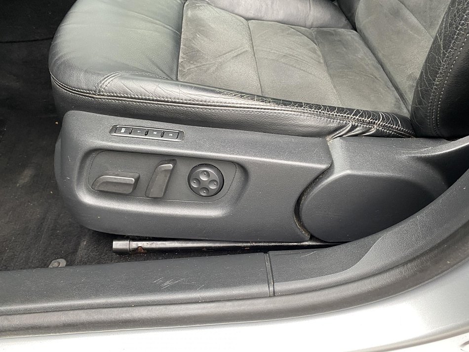 Škoda Octavia II 2.0TDi  4x4