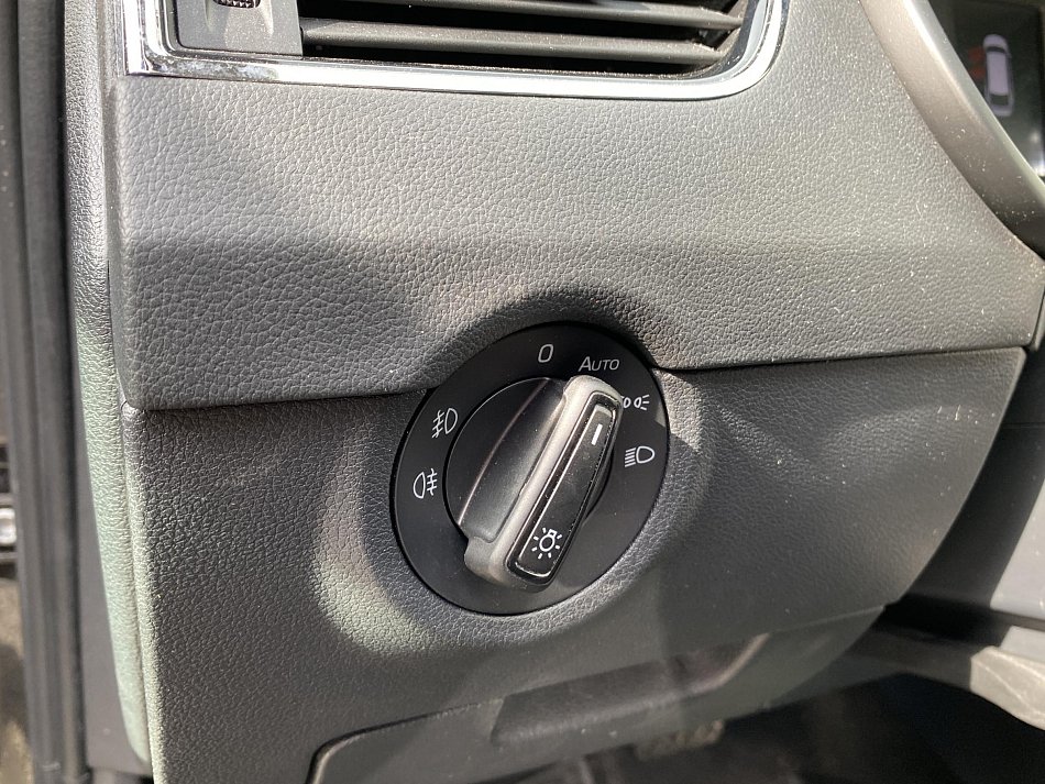 Škoda Octavia III 2.0 TDi Style