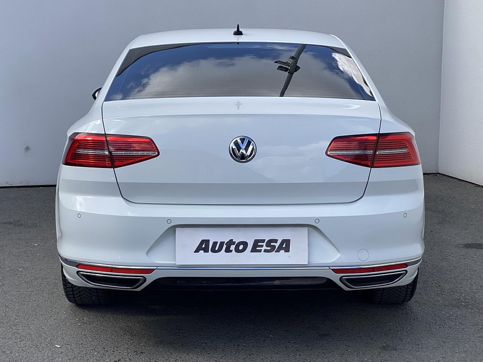 Volkswagen Passat 2.0TDi  4Motion