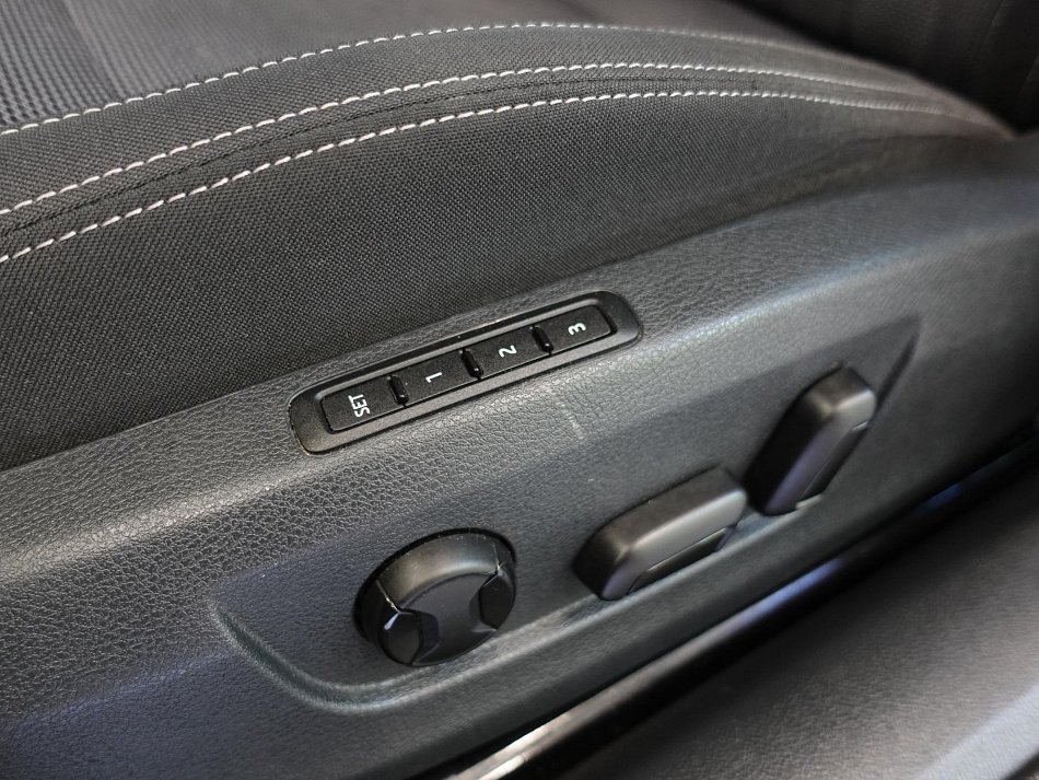 Škoda Superb III 2.0TDi Style