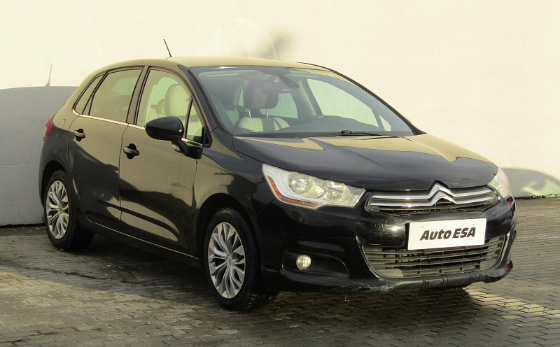 Citroën C4 1.4i 