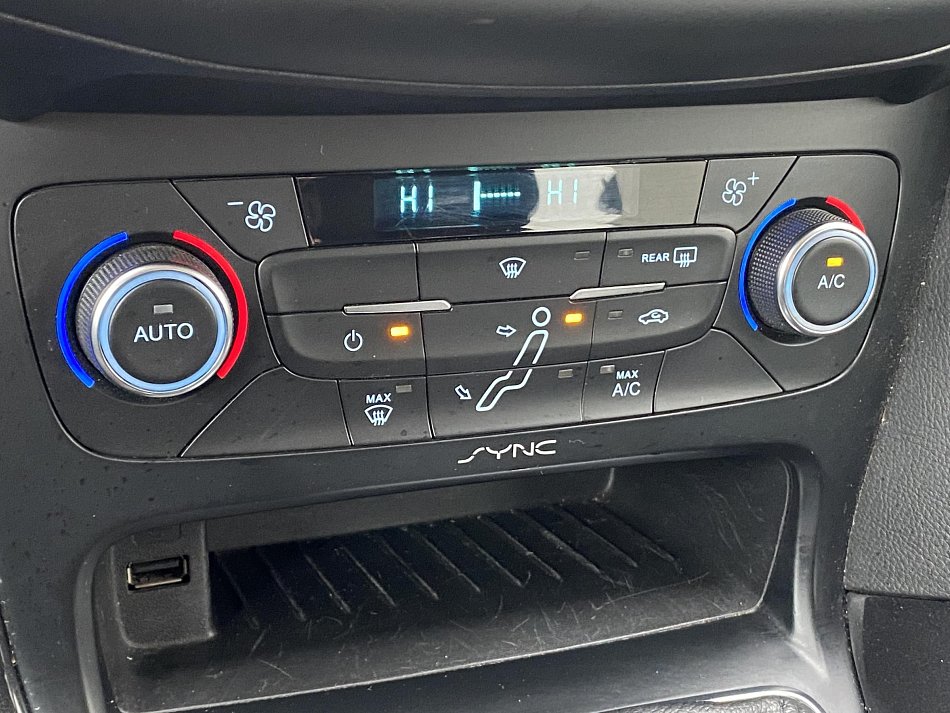 Ford Focus 1.5 EB Titanium