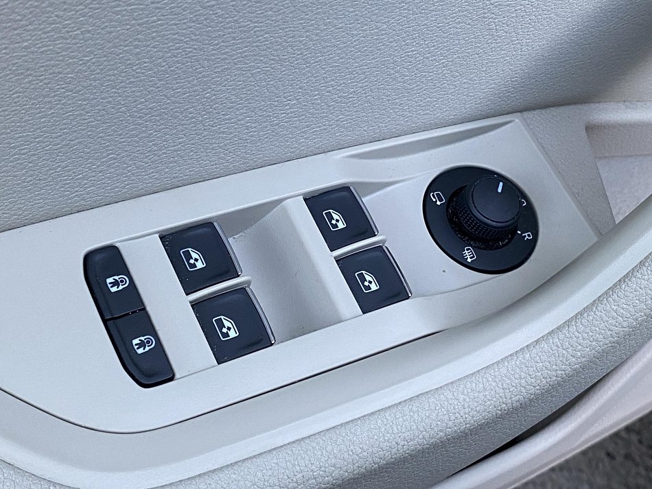 Škoda Superb III 1.5 TSi Style