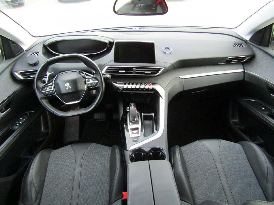 Peugeot 5008 1.2 THP Allure