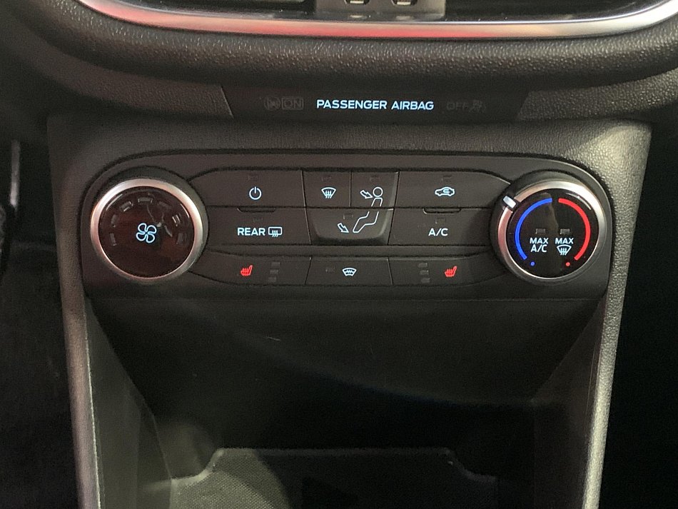 Ford Fiesta 1.1 Ti-VCT 