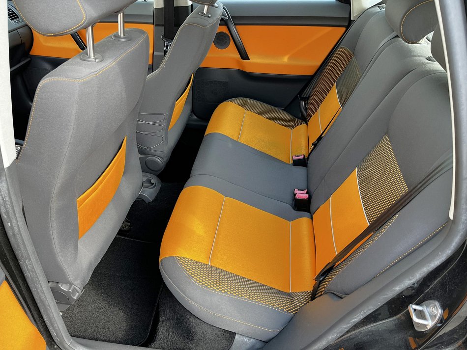 Volkswagen Polo 1.6 CROSS