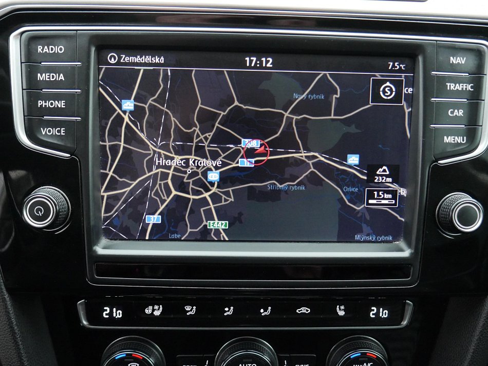 Volkswagen Passat 2.0 TDi 