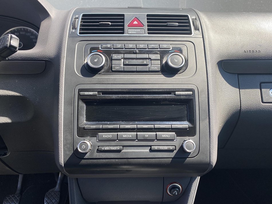 Volkswagen Touran 1.6 TDi CROSS