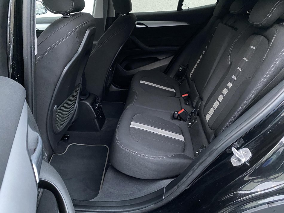 BMW X2 1.5T  sDrive18i