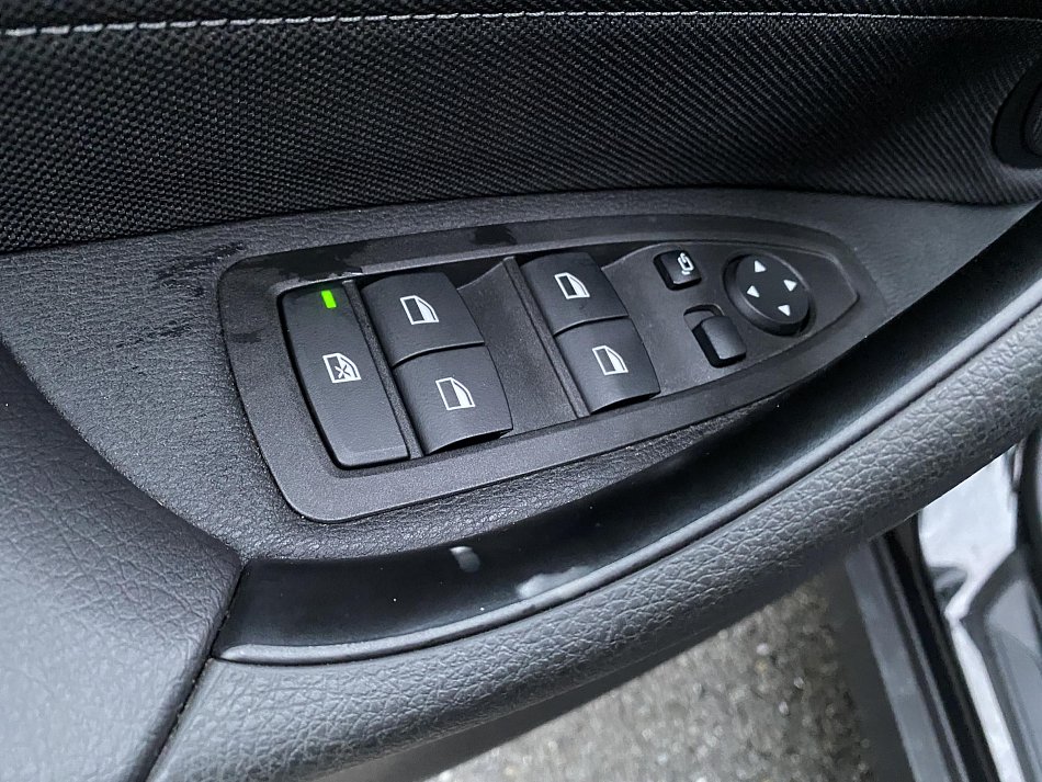 BMW X2 1.5T  sDrive18i