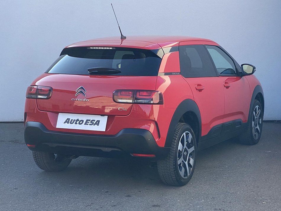 Citroën C4 Cactus 1.2 PT Shine