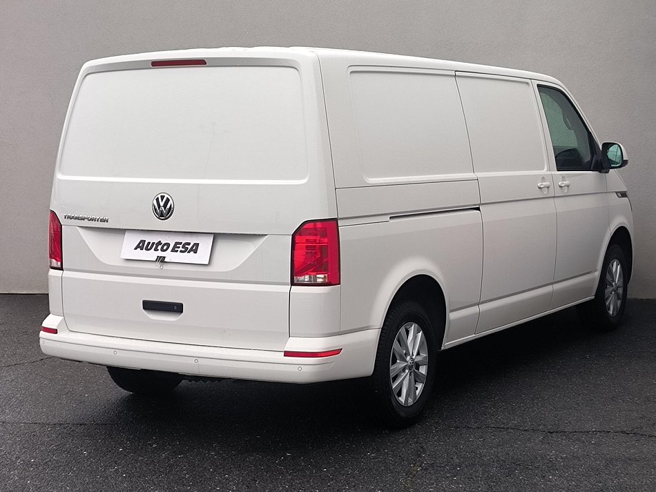 Volkswagen Transporter 2.0TDi  L2H1 T6.1