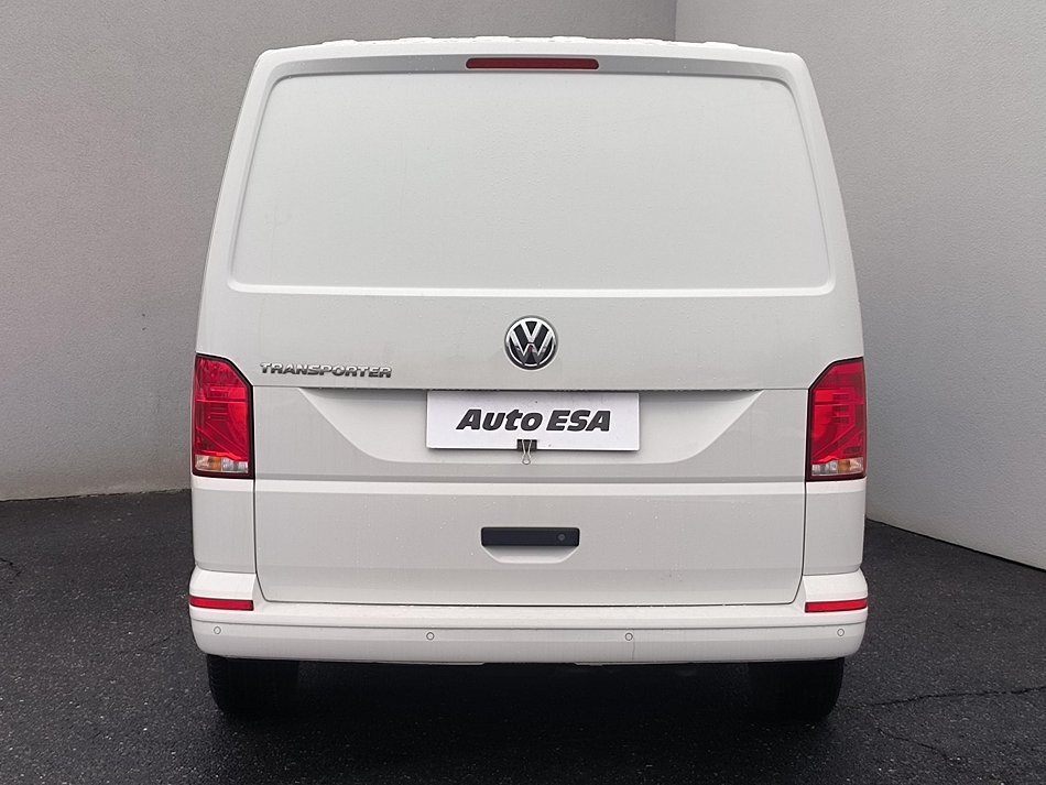 Volkswagen Transporter 2.0TDi  L2H1 T6.1