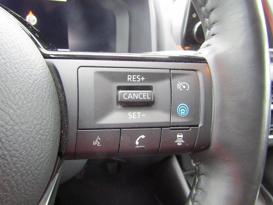 Nissan Qashqai 1.3 DIG-T N-Connecta