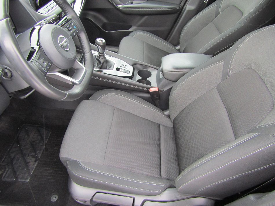 Nissan Qashqai 1.3 DIG-T N-Connecta