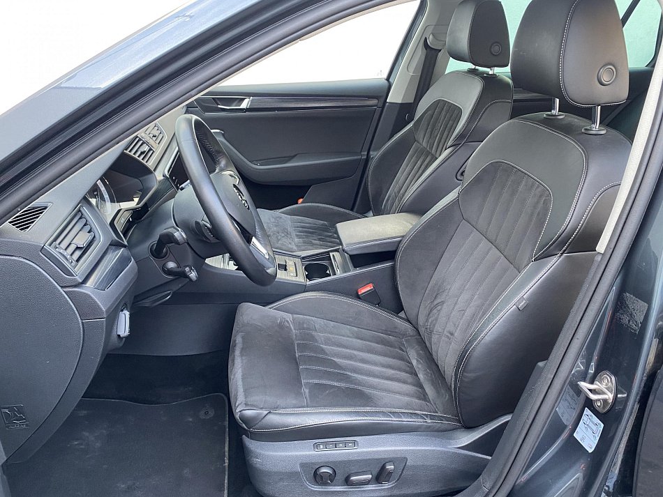 Škoda Superb III 2.0 TDi Style 4x4