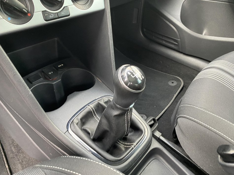 Volkswagen Polo 1.2 TSi Match