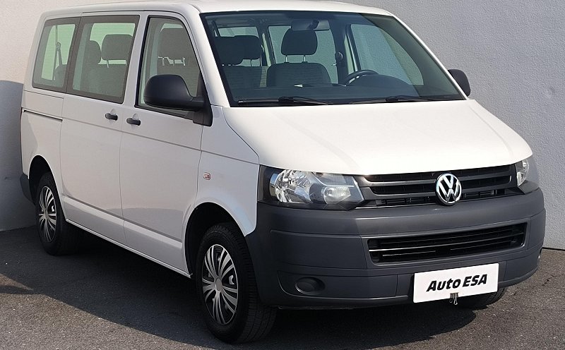 Volkswagen Transporter 2.0TDi  9míst