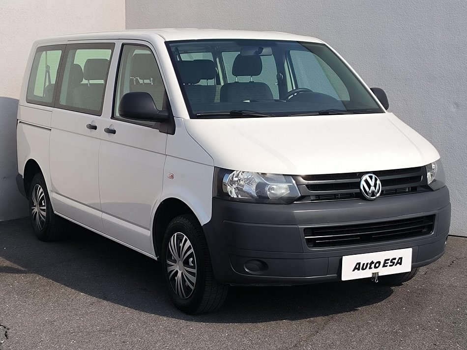 Volkswagen Transporter 2.0TDi  9míst