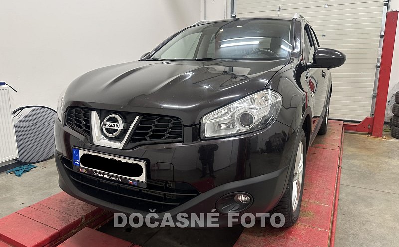 Nissan Qashqai 1.6 DCi  4x4, 7míst