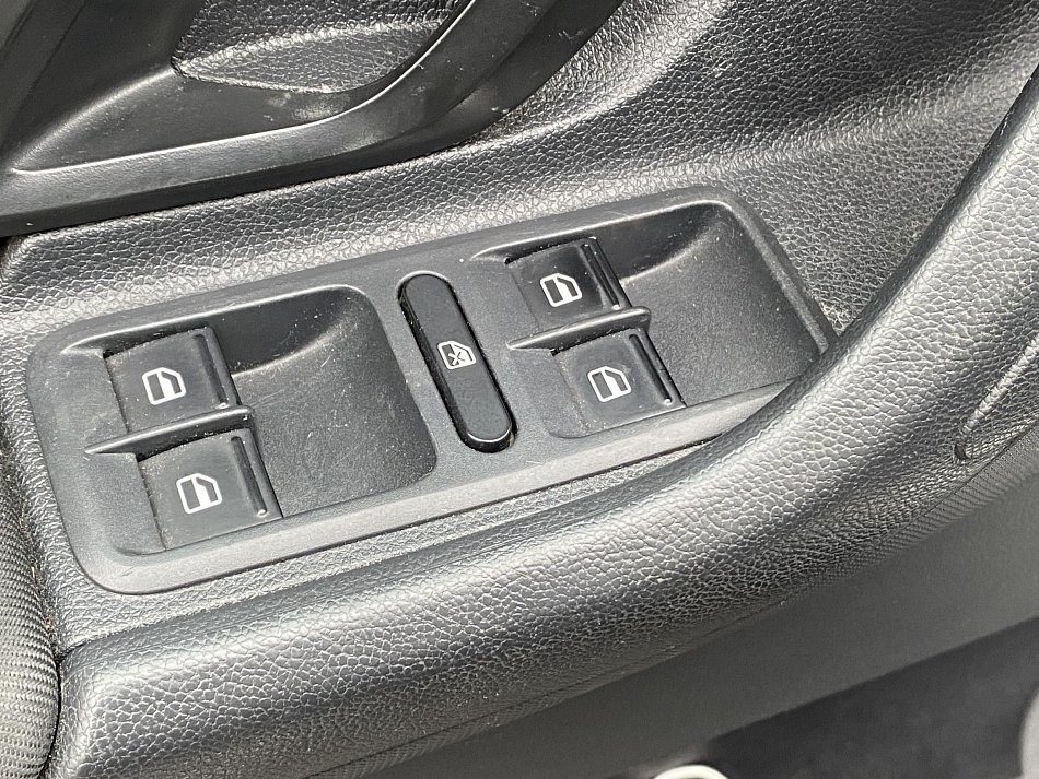 Škoda Roomster 1.2 TSi Noire