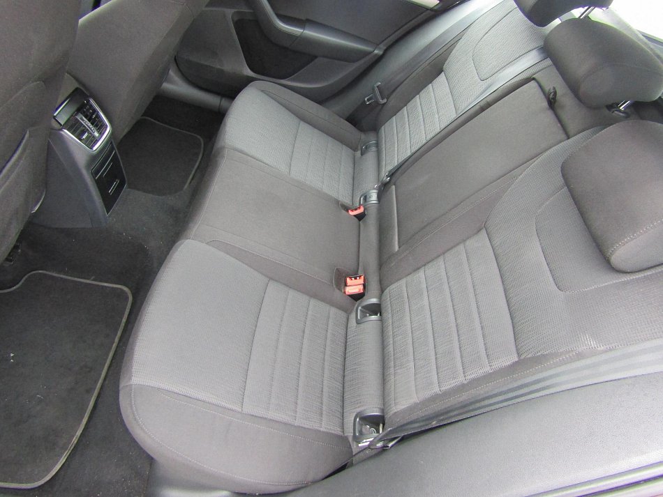 Škoda Octavia III 1.6 TDi Elegance