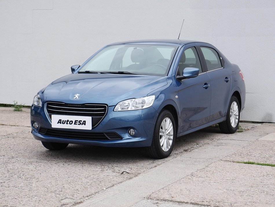 Peugeot 301 1.6 i 