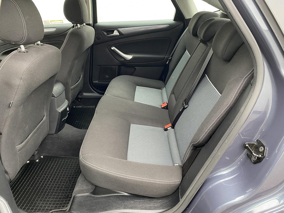 Ford Mondeo 2.0 TDCi X-Trend