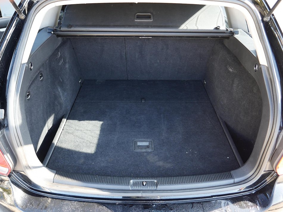 Volkswagen Golf 1.2 TSi 