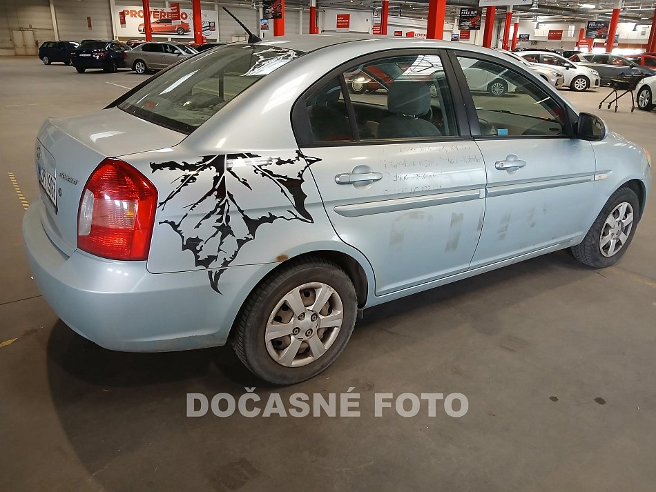 Hyundai Accent 1.4i 