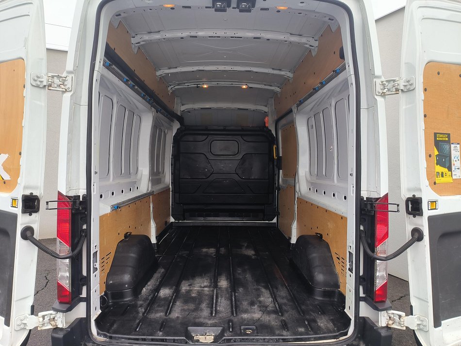 Ford Transit 2.0TDCi Trend L3H3