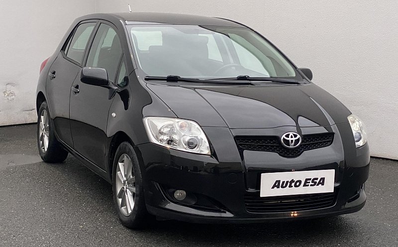 Toyota Auris 1.3 Team