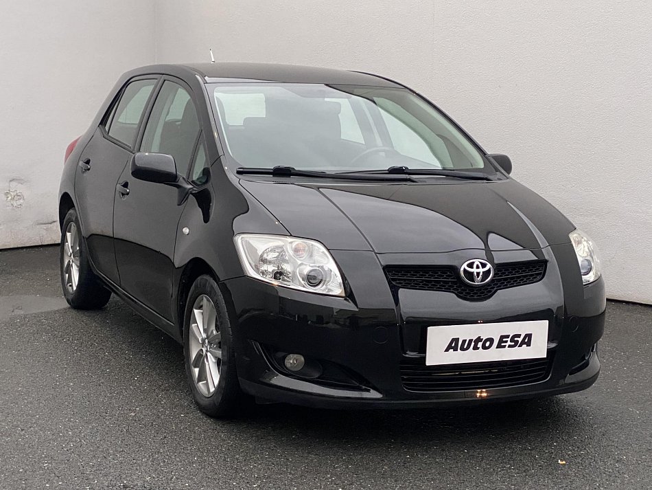 Toyota Auris 1.3 Team