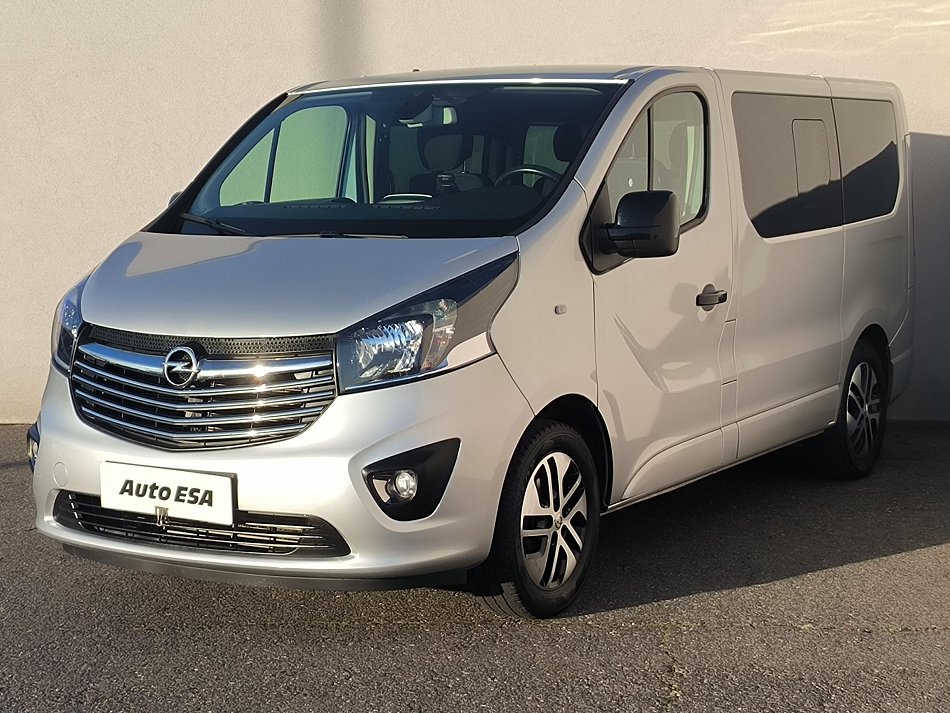 Opel Vivaro 1.6CDTi  TOUR