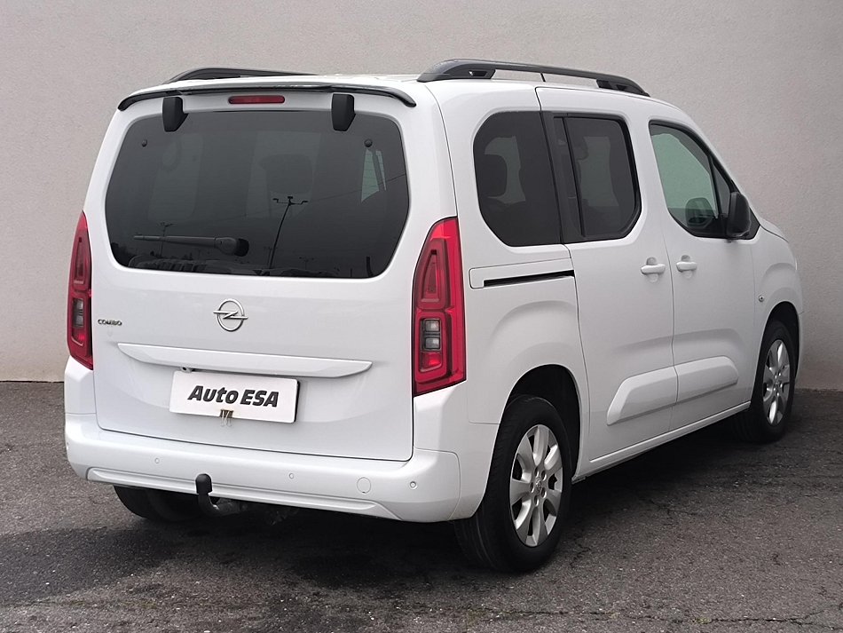 Opel Combo 1.5CDTi Elegance