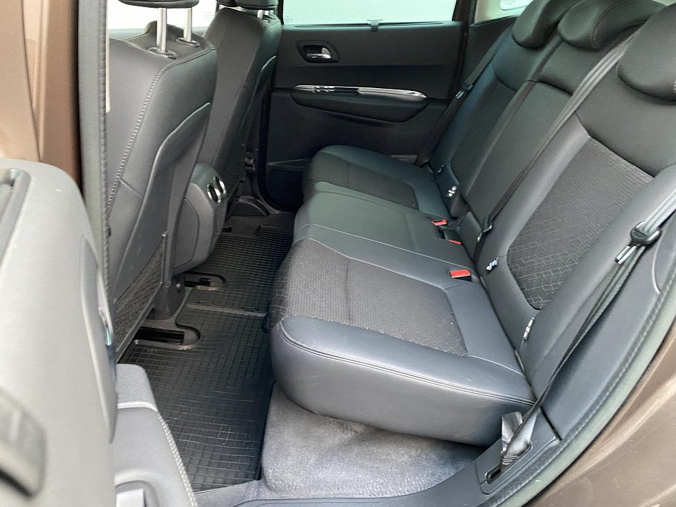 Peugeot 3008 2.0 HDi 