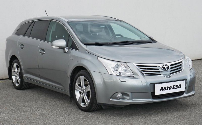 Toyota Avensis 1.8 i 