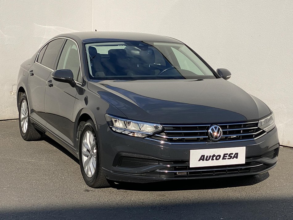 Volkswagen Passat 1.5 TSi Business