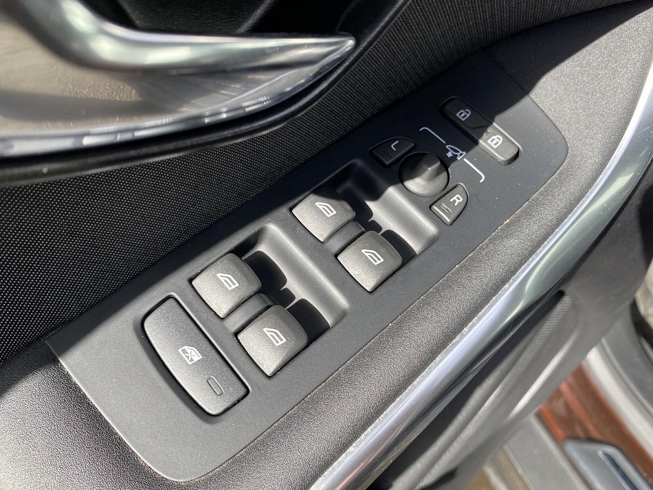 Volvo V40 2.0 D3 Cross Country