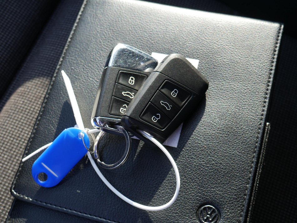 Volkswagen Passat 2.0 TDi 