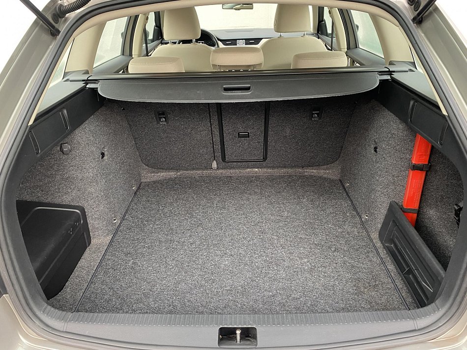 Škoda Octavia III 1.4 TSi Elegance