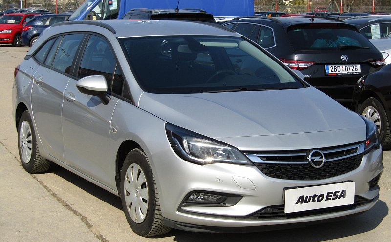 Opel Astra 1.6CDTi 