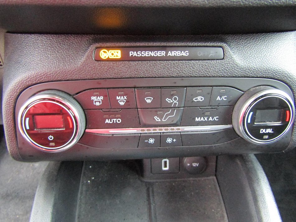 Ford Focus 2.0 ST-Line