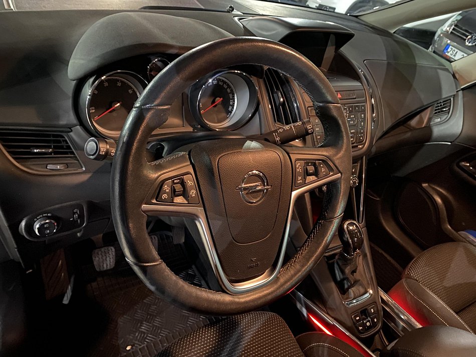 Opel Zafira 2.0 CDTi 