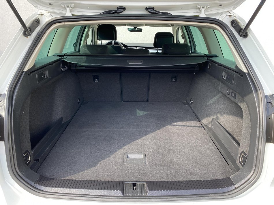 Volkswagen Passat 2.0 TDi Comfortline