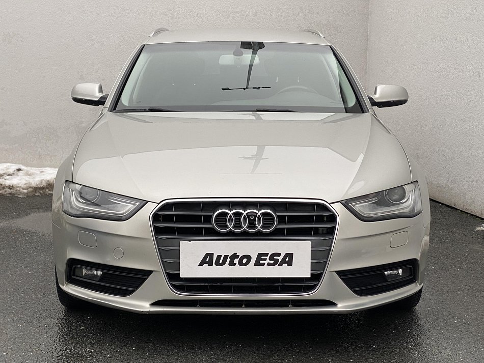 Audi A4 2.0 TDi 