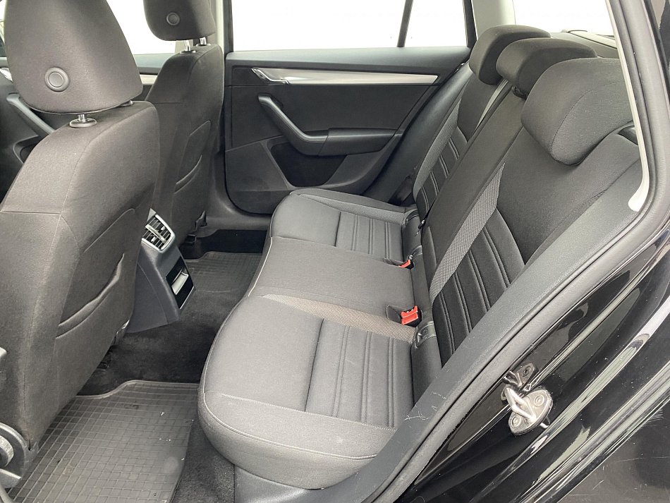 Škoda Octavia III 1.5 TSi Ambition