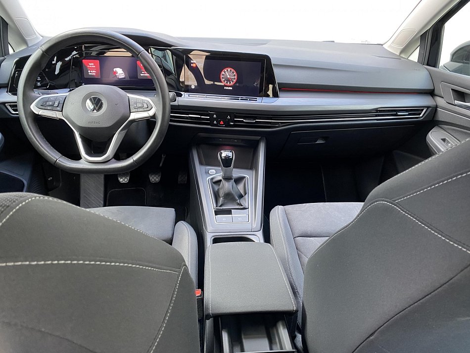 Volkswagen Golf 1.5 TSi Style